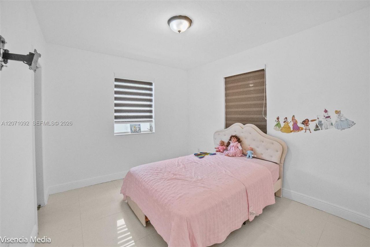 1442 NW 113th Ter , Miami, FL 33167 Photo
