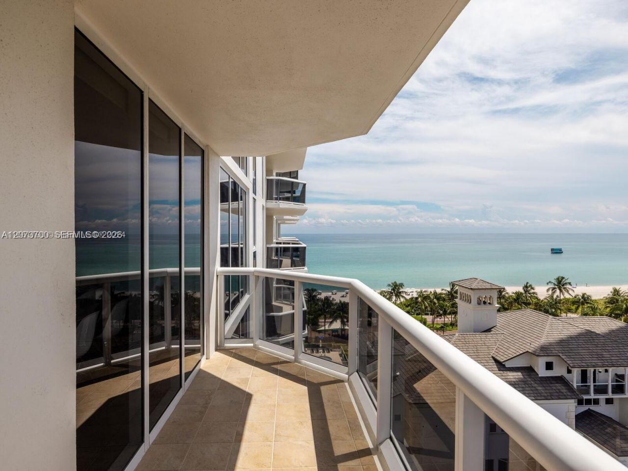 4779 Collins Ave , Unit 1005, Miami Beach, FL 33140 Photo