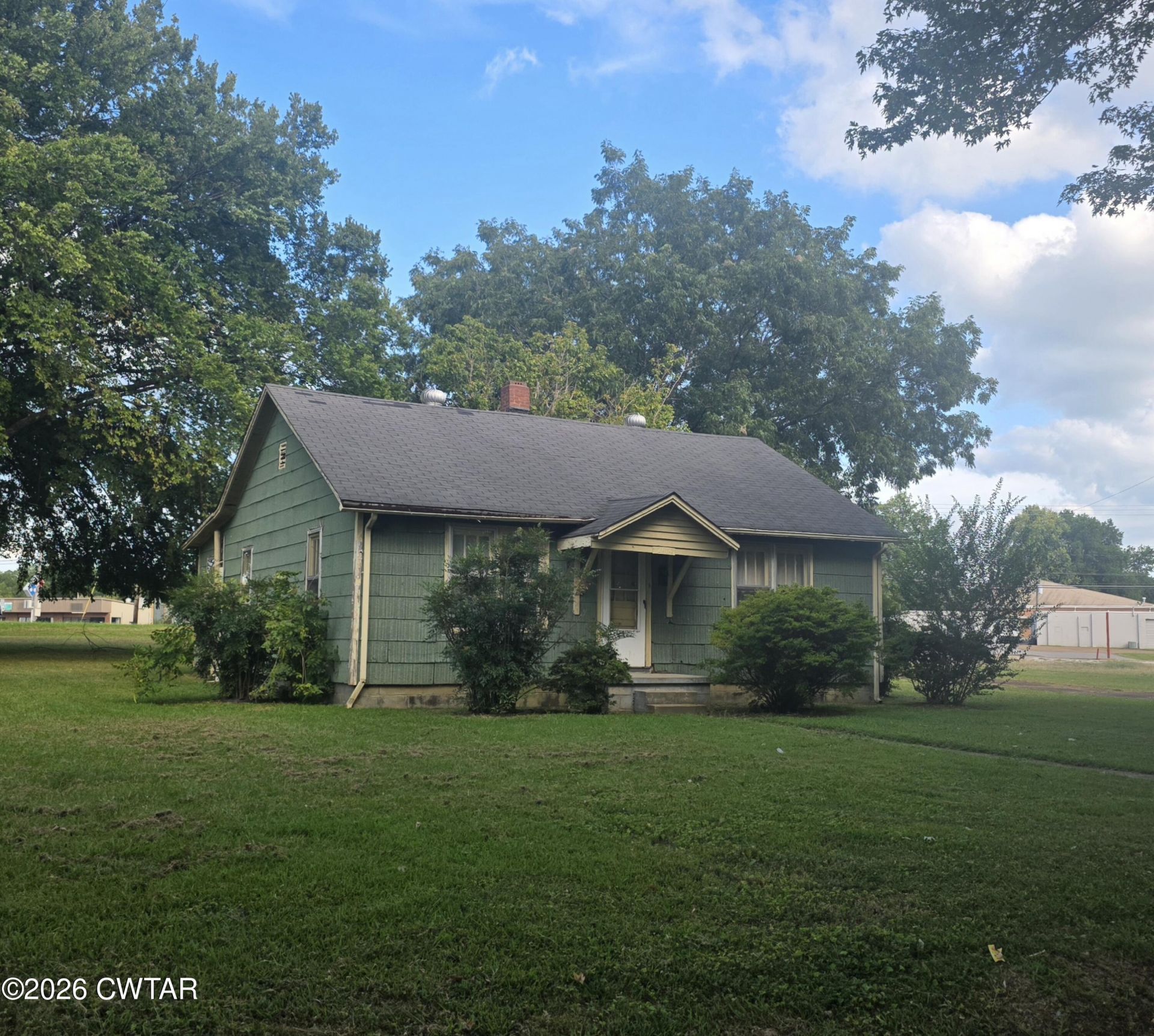 2014 Hawks Loop, Humboldt, TN 38343 Main Photo