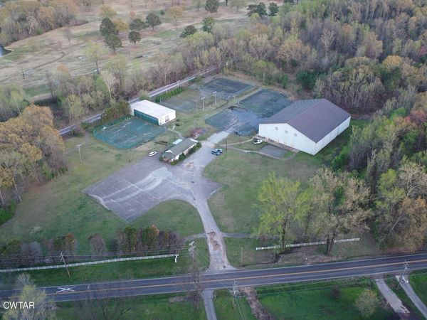 2970 Old Medina Road , Jackson, TN 38305