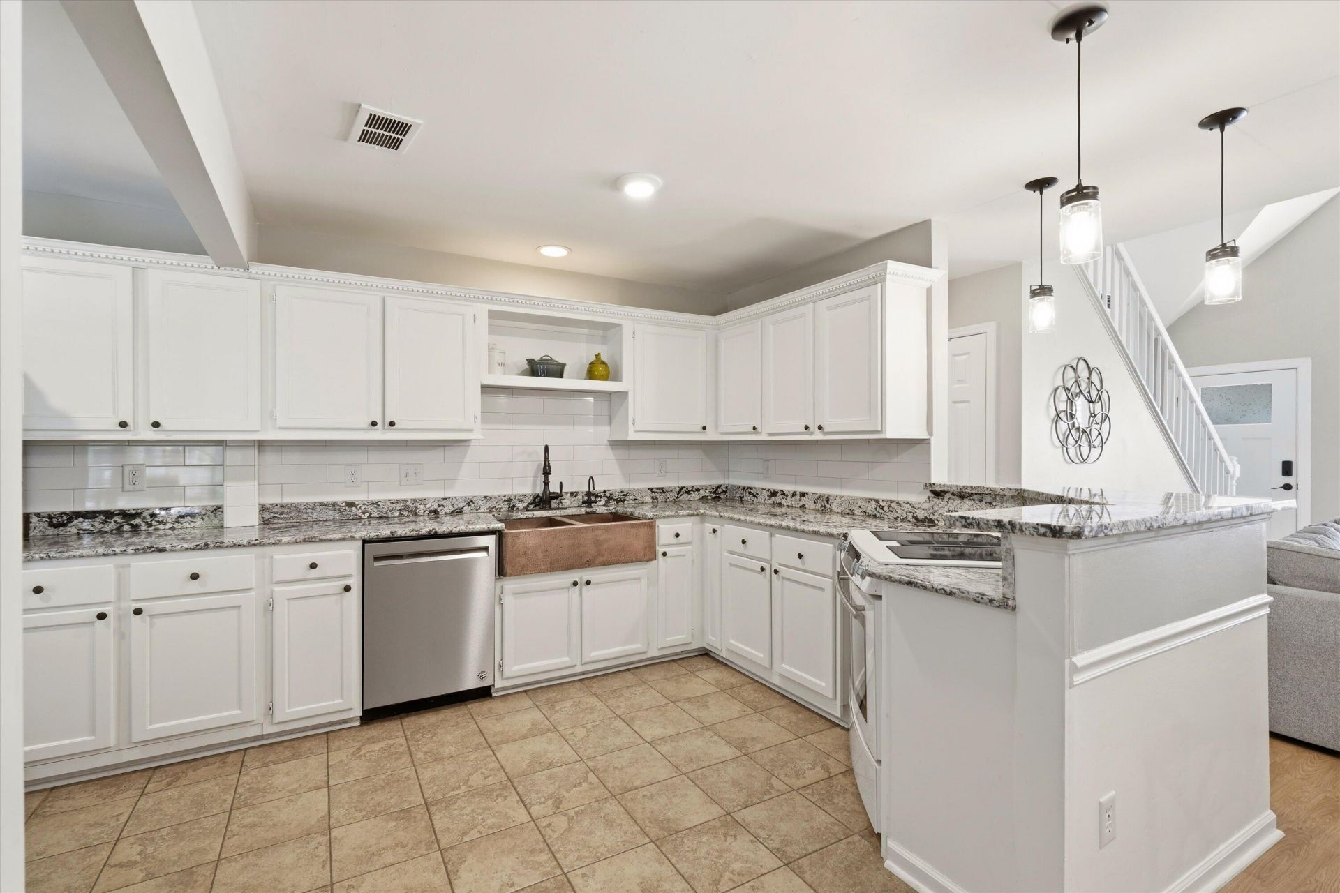 1323 Center Lake Drive Photo 11