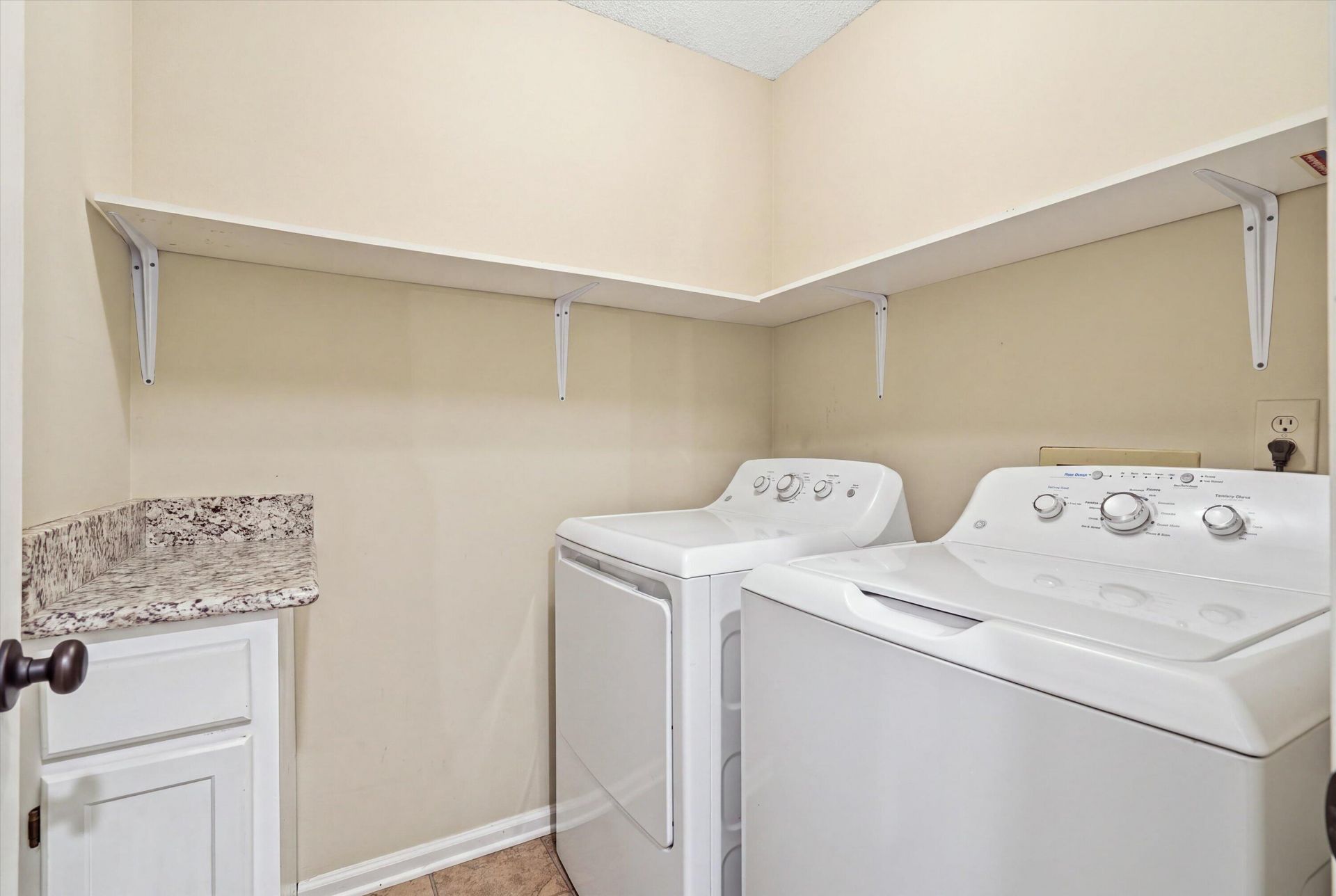 1323 Center Lake Drive Photo 20
