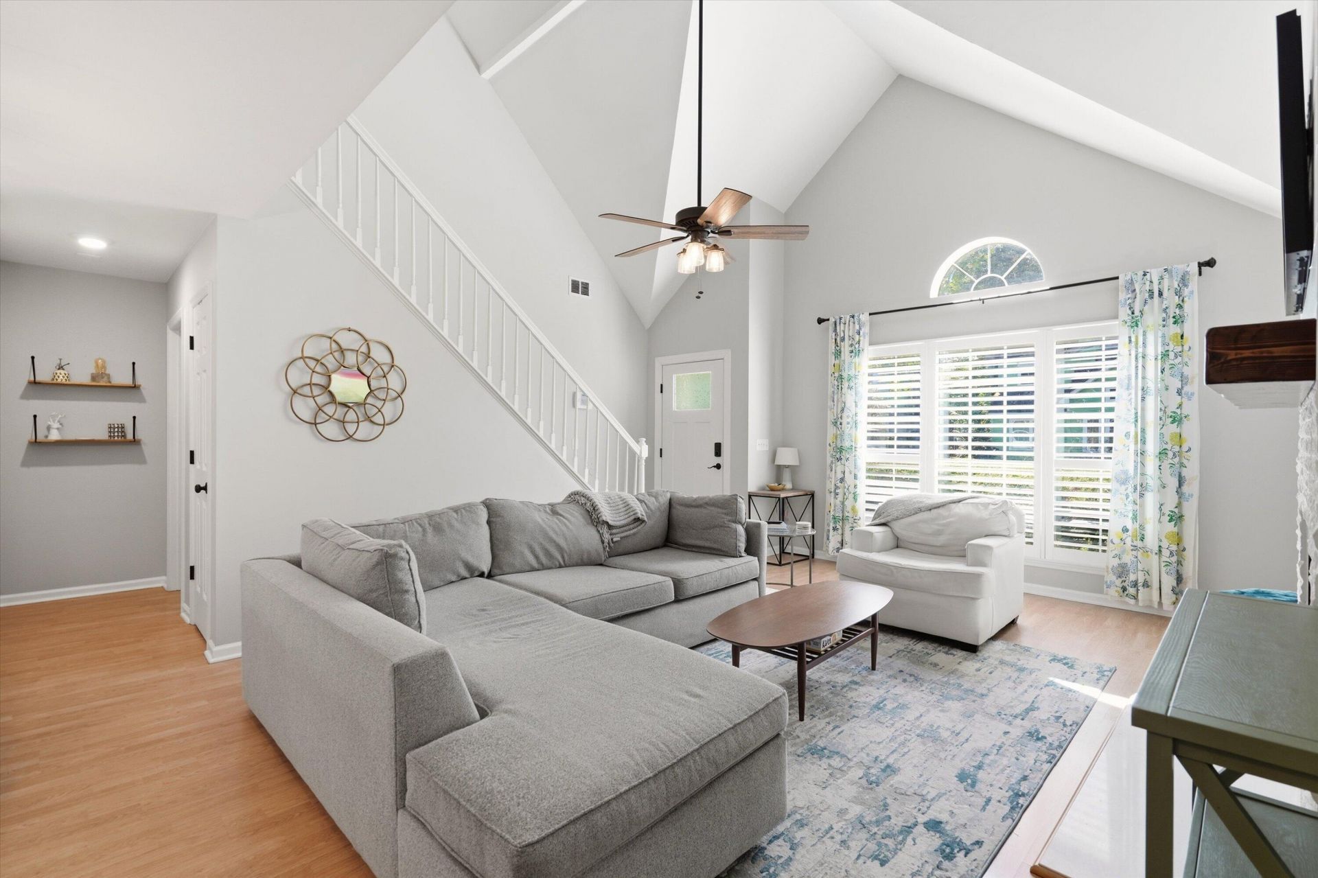 1323 Center Lake Drive Photo 6