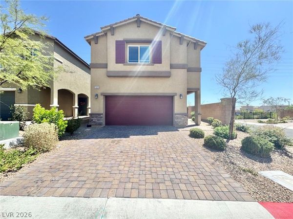 7020 Colonial Ranch Street , Las Vegas, NV 89166