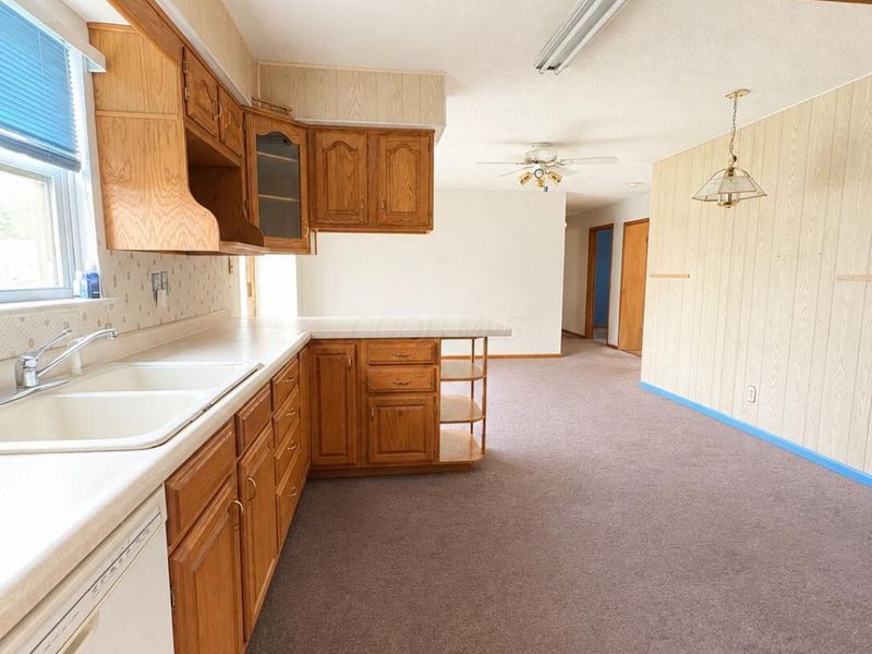 115 S 5th Street, Hebron, OH 43025 Photo 4