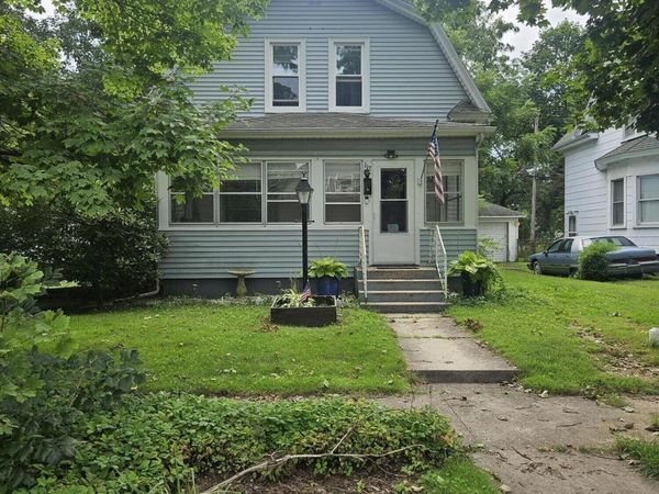 112 Woodward Street , La Porte, IN 46350