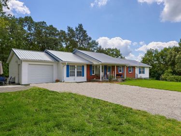 1587 Fairview Road, Lawrenceburg, KY 40342