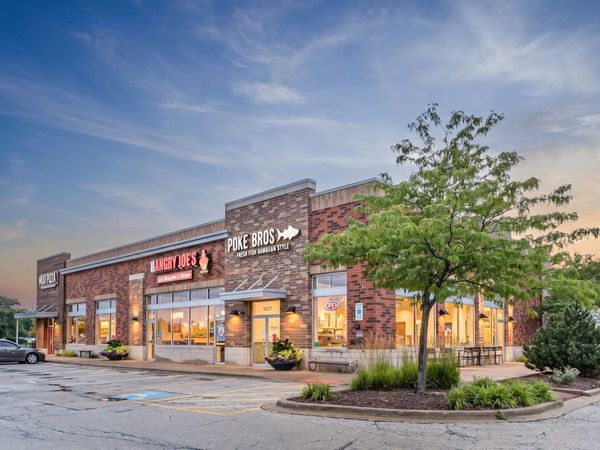 1025 N Elmhurst Road , Mount Prospect, IL 60056