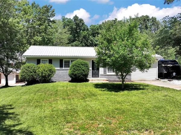 295 Tower Heights Road , Gainesville, GA 30501