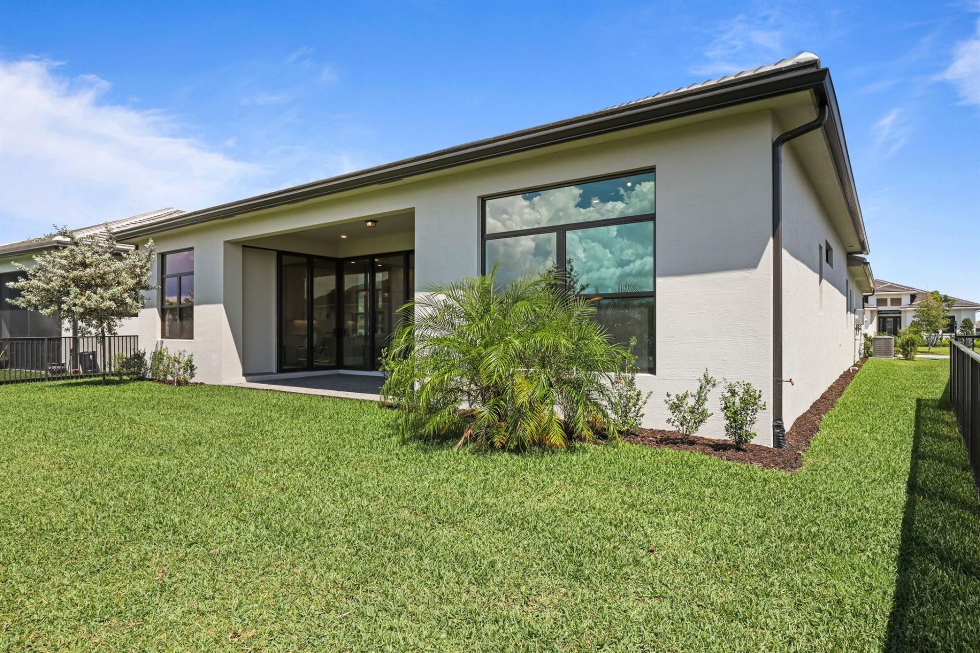 5303 Saint Armands Way, Westlake, FL 33470 Photo