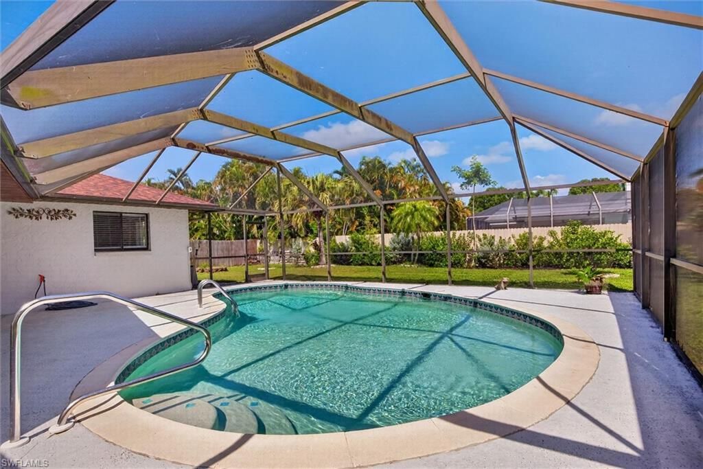 1504 Beechwood Trl , Fort Myers, FL 33919 Photo