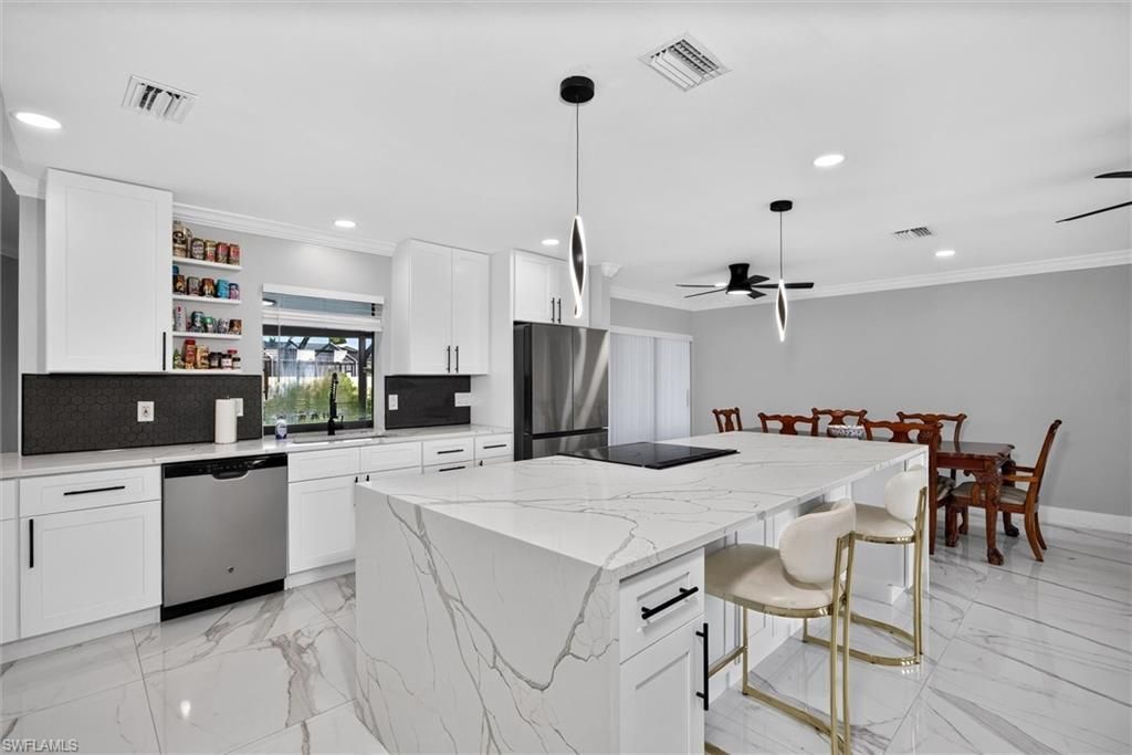 1504 Beechwood Trl , Fort Myers, FL 33919 Photo