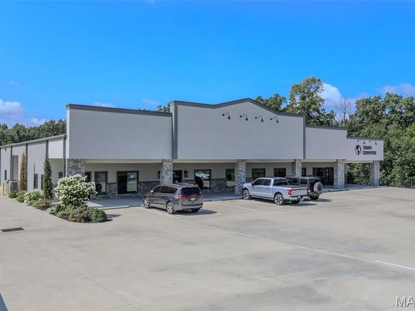 1716 Harper Street , Poplar Bluff, MO 63901