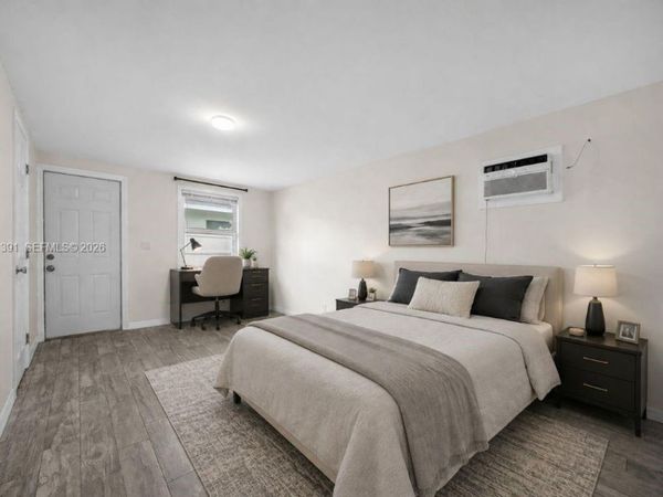 1041 NE 9th Ave , Unit A5, Fort Lauderdale, FL 33304