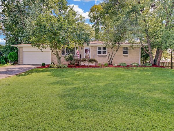 47 Dixie Drive , Indianapolis, IN 46227