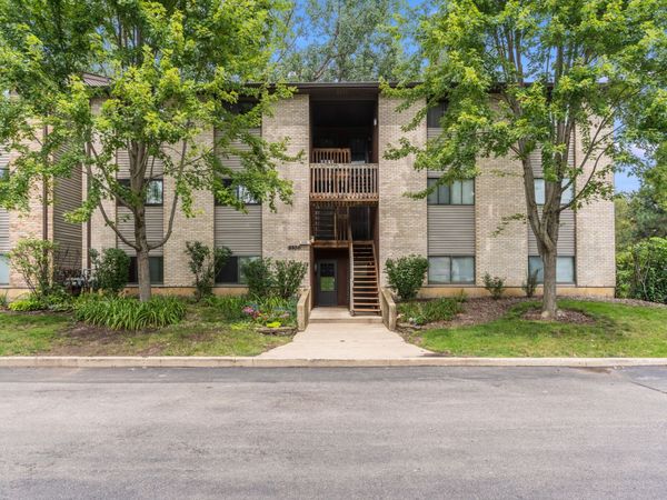 2350 SOUTH Street , Unit D, Elgin, IL 60123
