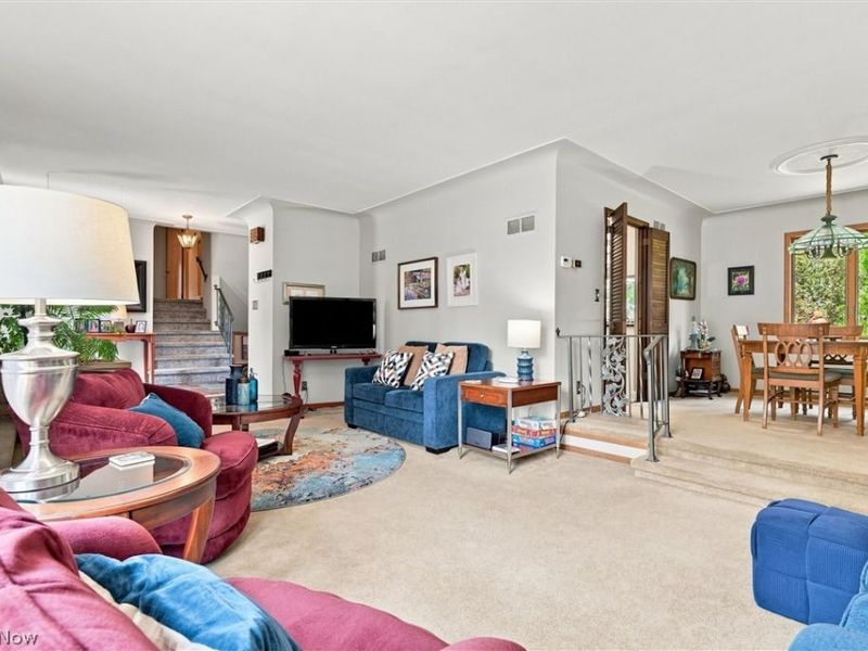 1451 Doncaster Drive, Youngstown, OH 44511 Photo 5