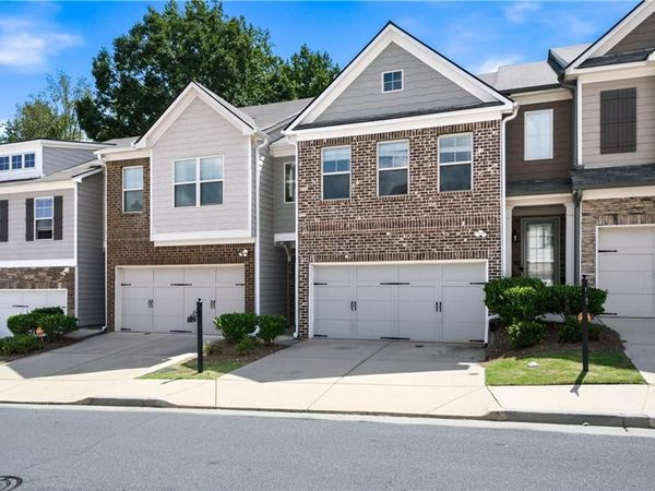 5825 Radford Loop , Fairburn, GA 30213