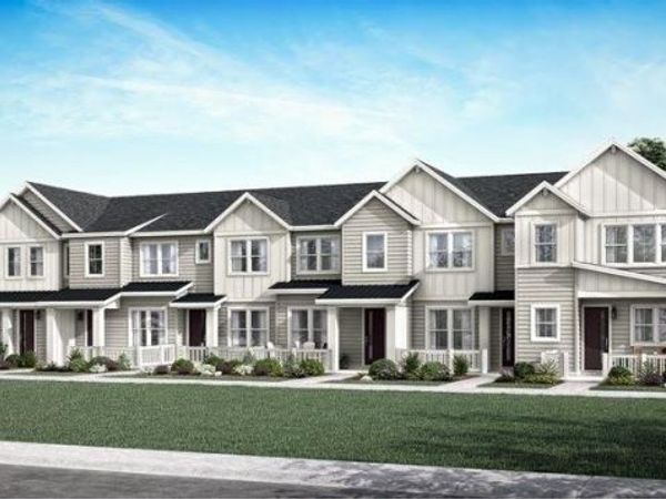 378 N Bersshine Court , Watkins, CO 80137