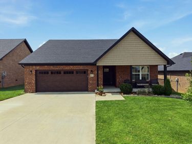 6013 Arbor Woods Way, Richmond, KY 40475