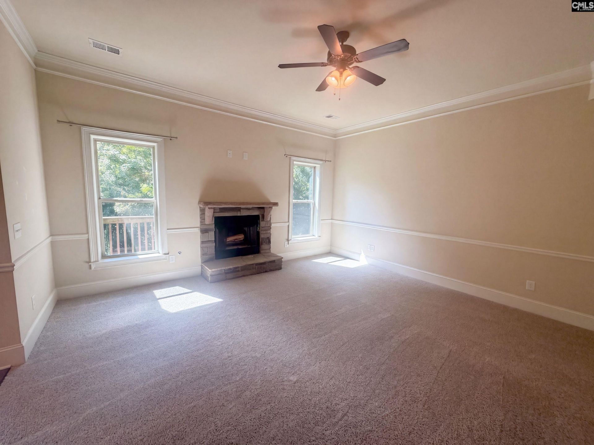 145 Saks Avenue  Photo 11