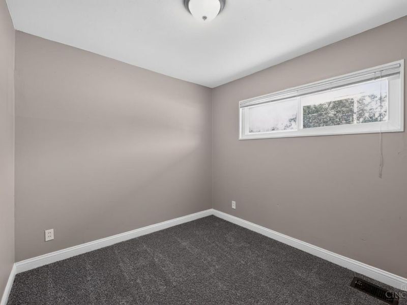 8745 Daly Road, Springfield Township, OH 45231 Photo 17
