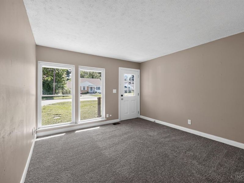 8745 Daly Road, Springfield Township, OH 45231 Photo 4