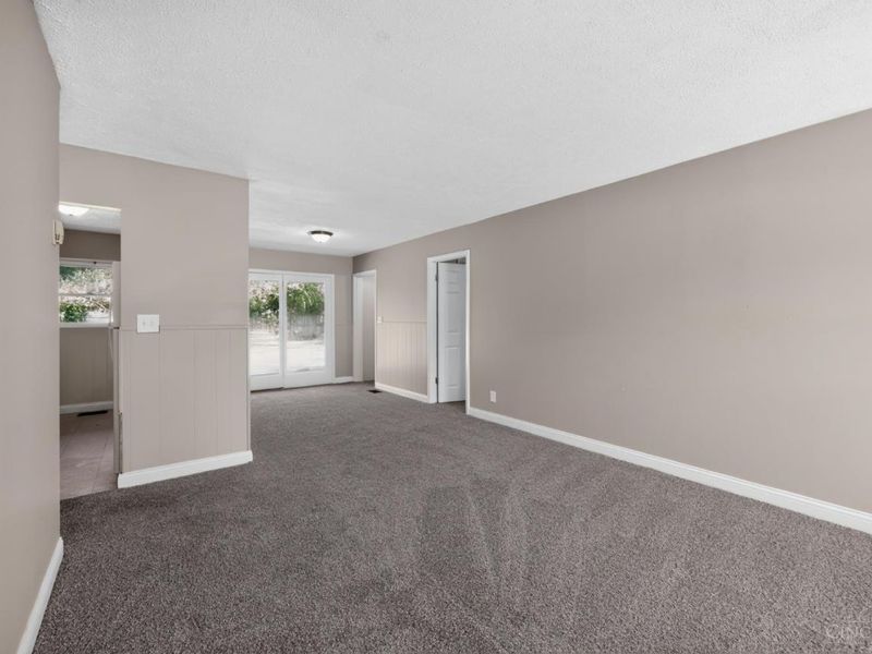 8745 Daly Road, Springfield Township, OH 45231 Photo 5