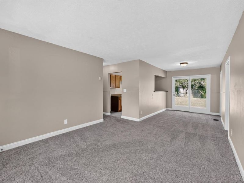 8745 Daly Road, Springfield Township, OH 45231 Photo 9