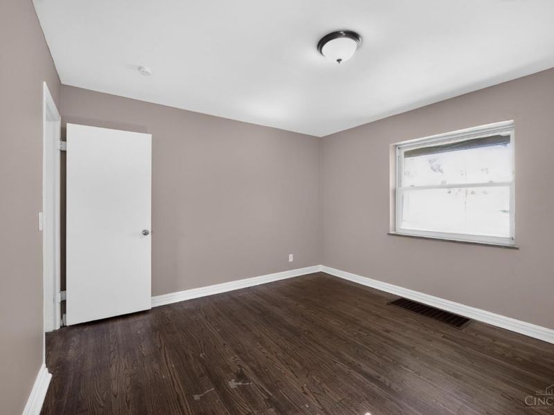 1263 W Galbraith Road, Cincinnati, OH 45231 Photo 15