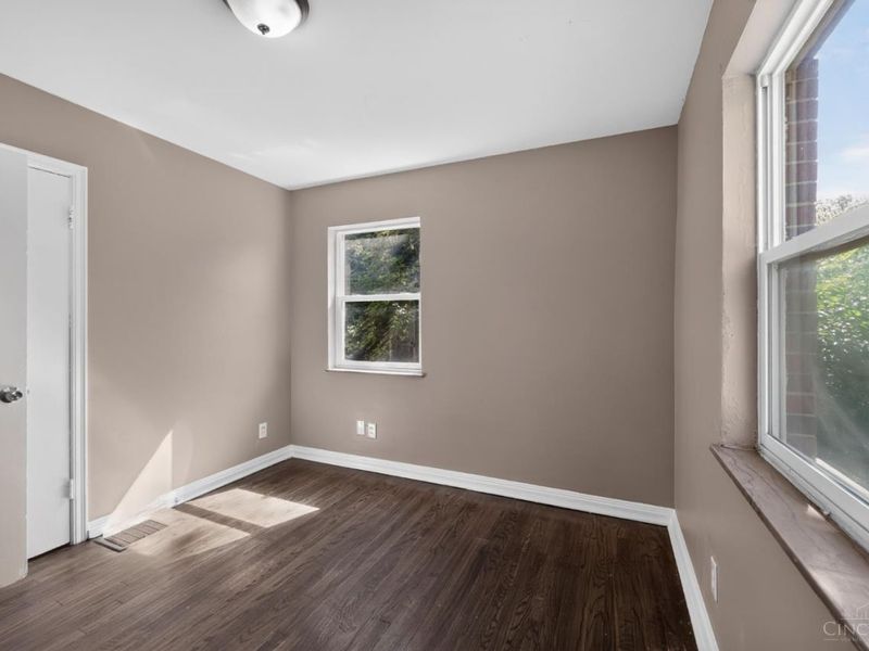 1263 W Galbraith Road, Cincinnati, OH 45231 Photo 16