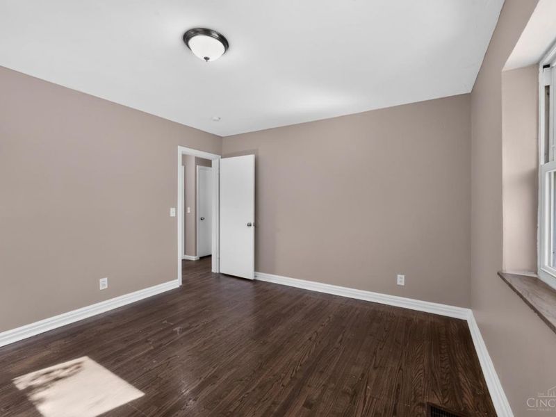 1263 W Galbraith Road, Cincinnati, OH 45231 Photo 17
