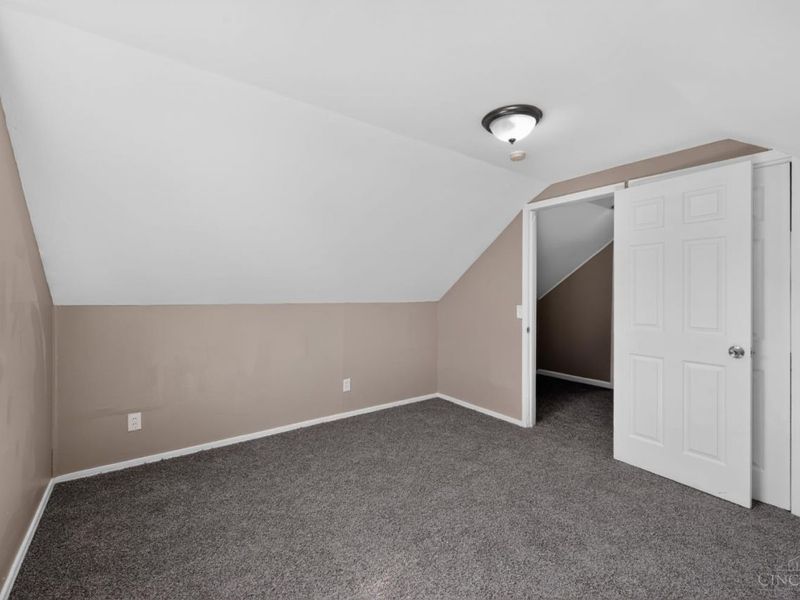 1263 W Galbraith Road, Cincinnati, OH 45231 Photo 23