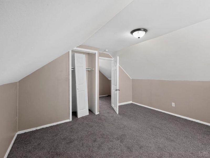 1263 W Galbraith Road, Cincinnati, OH 45231 Photo 27