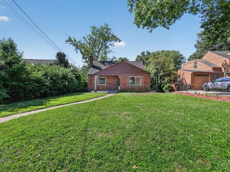 1263 W Galbraith Road, Cincinnati, OH 45231 Photo 5