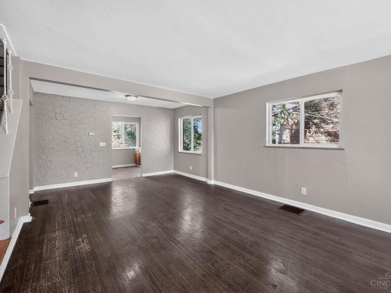 1263 W Galbraith Road, Cincinnati, OH 45231 Photo 7
