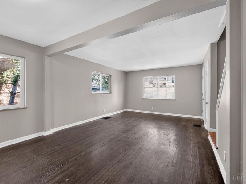 1263 W Galbraith Road, Cincinnati, OH 45231 Photo 8