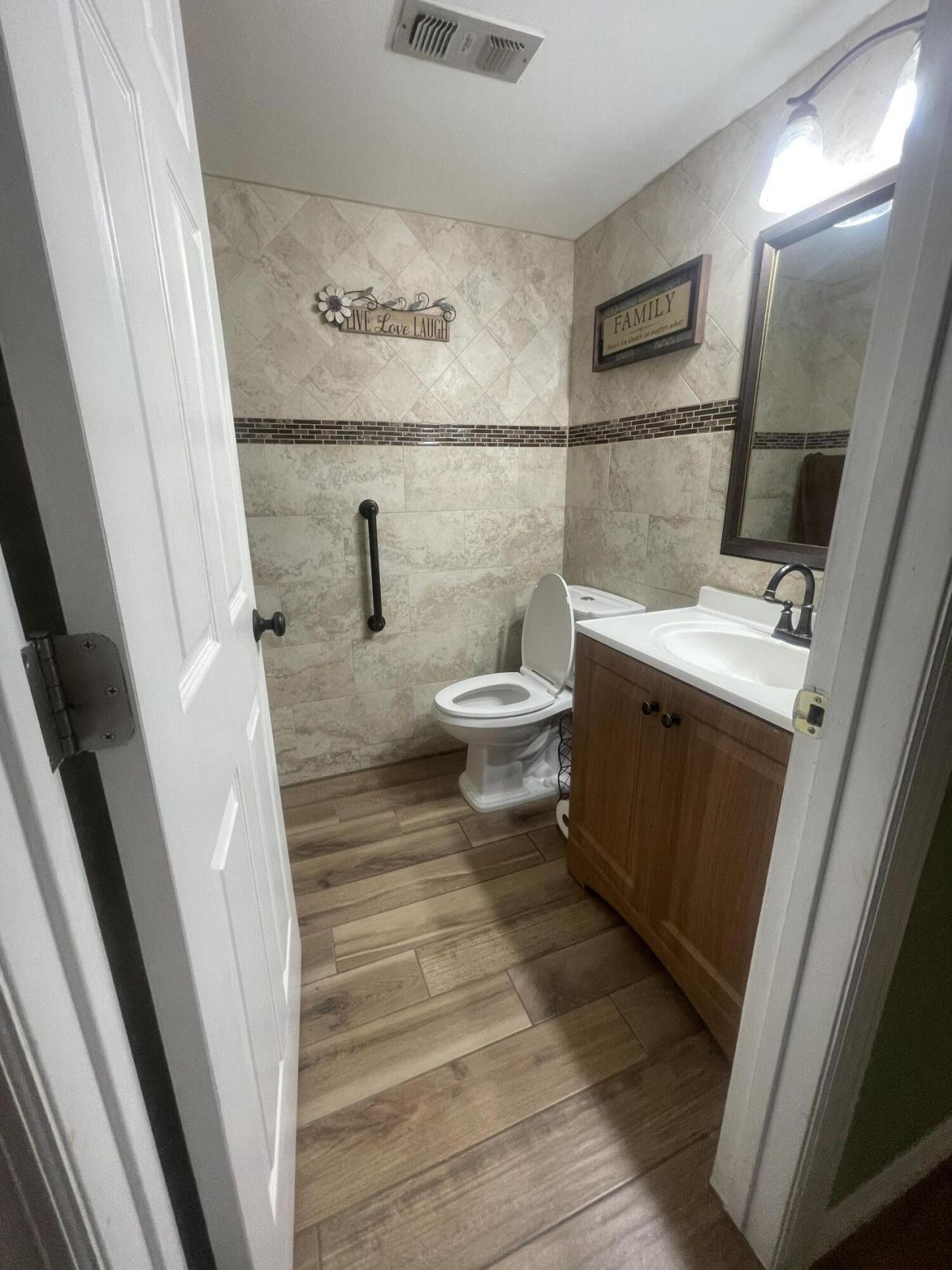 702 Lori Drive, Unit 195, Palm Springs, FL 33461 Photo
