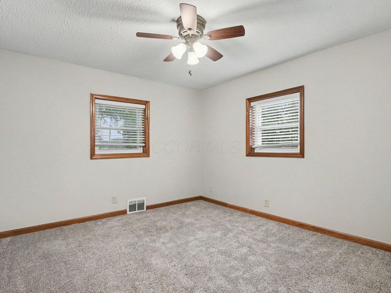 4745 Summit Road SW, Pataskala, OH 43062 Photo 14