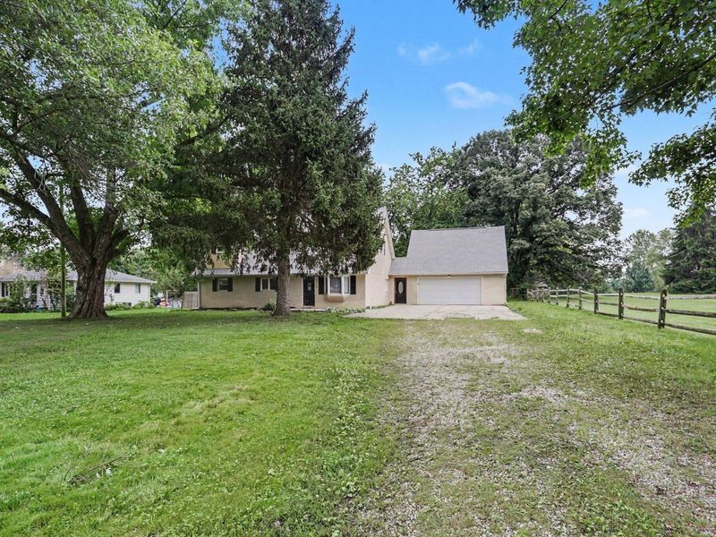 4745 Summit Road SW, Pataskala, OH 43062 Photo 2
