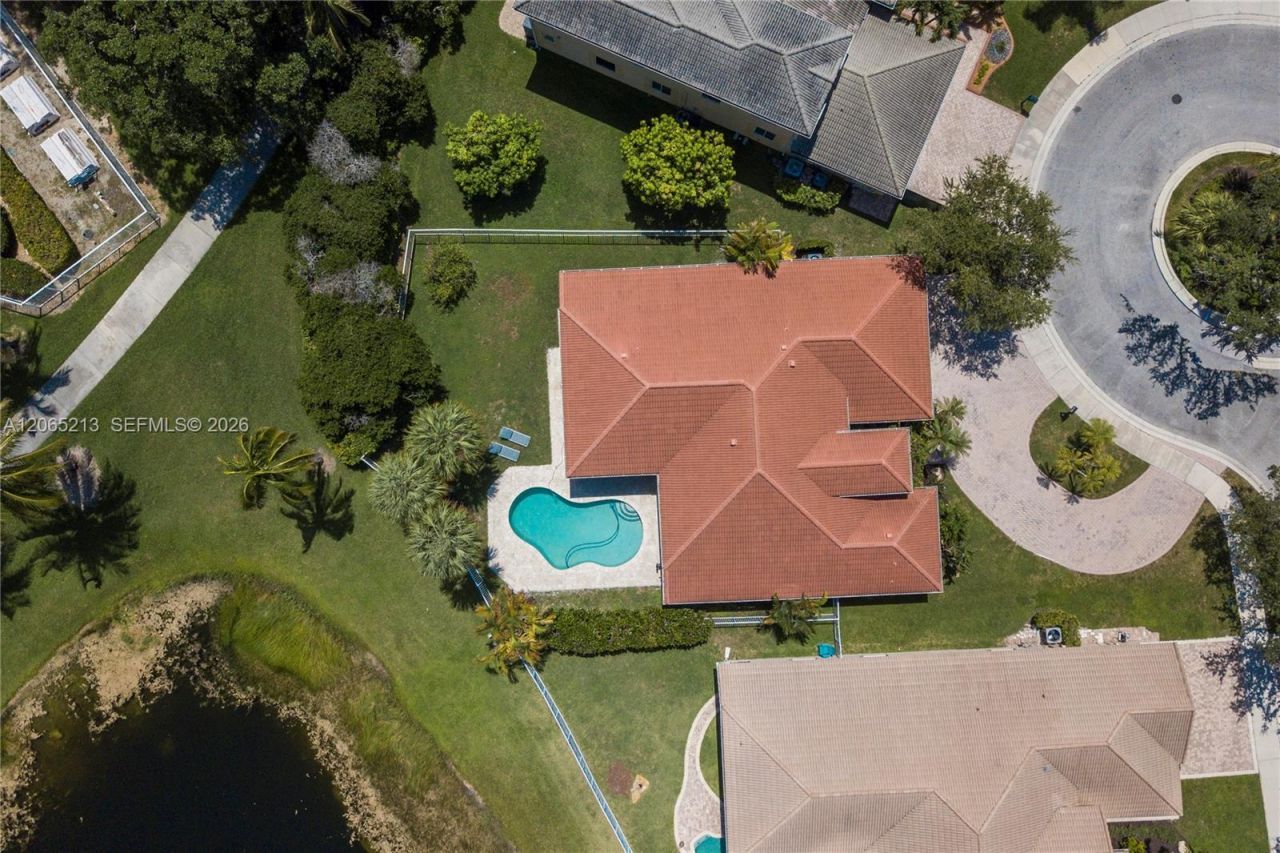 4015 Crossbill Ln, Weston, FL 33331 Photo