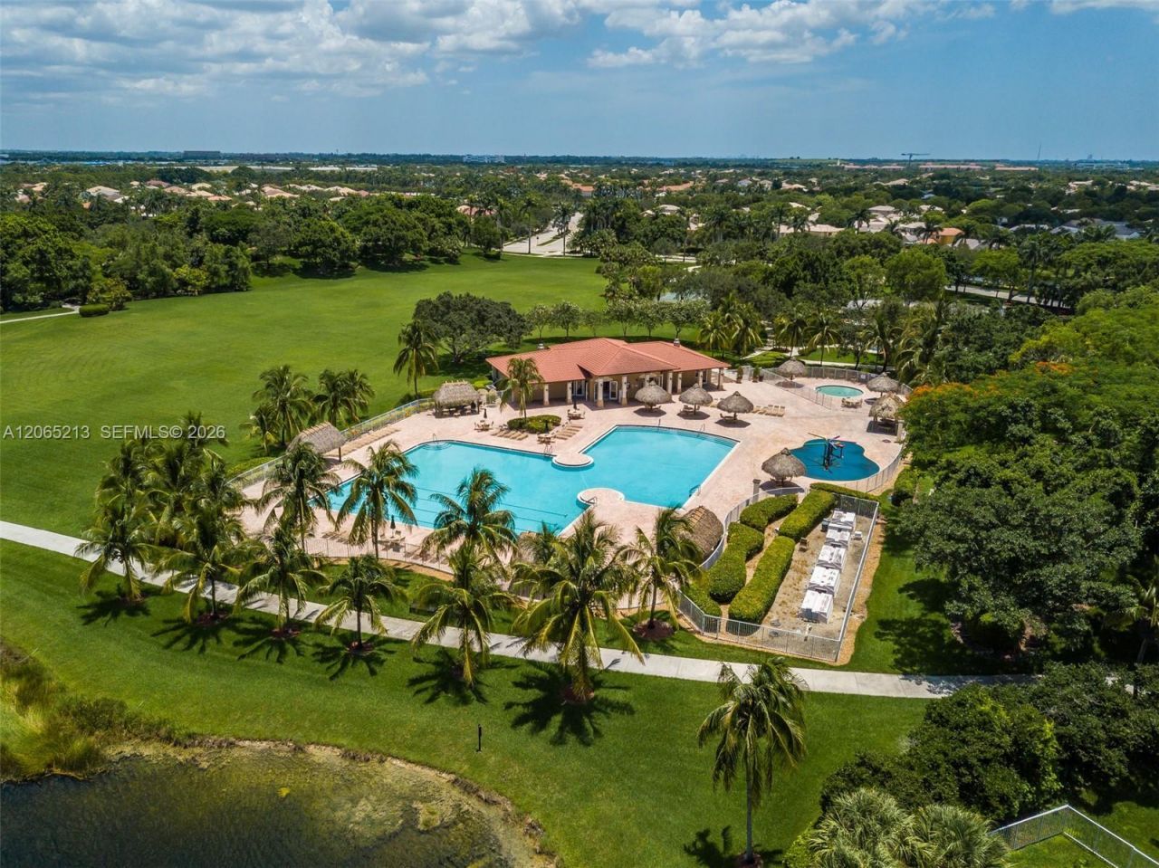 4015 Crossbill Ln, Weston, FL 33331 Photo