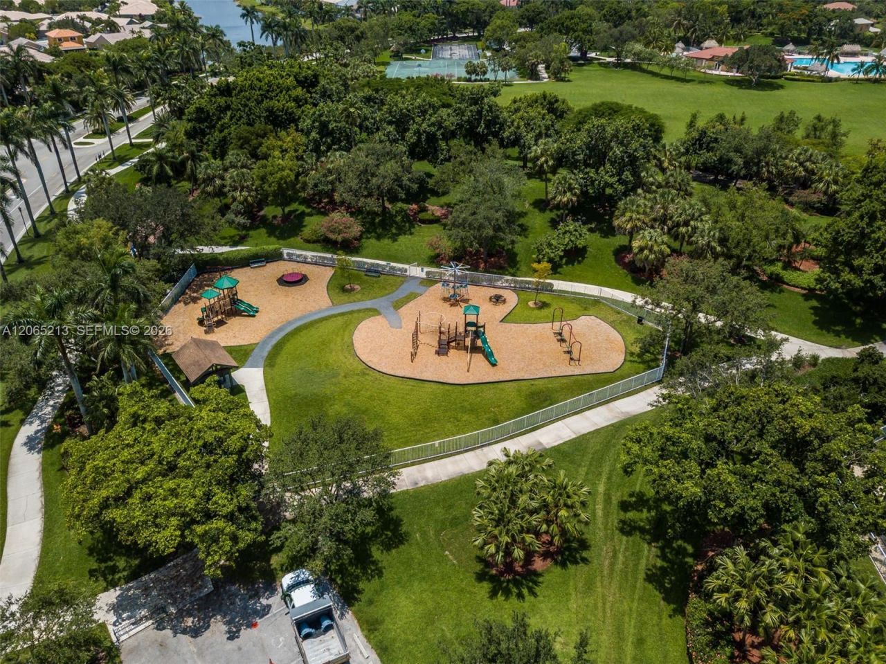 4015 Crossbill Ln, Weston, FL 33331 Photo