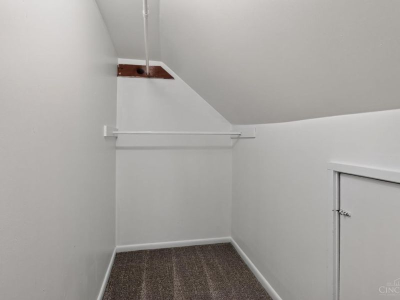 8243 Daly Road, Cincinnati, OH 45231 Photo 21