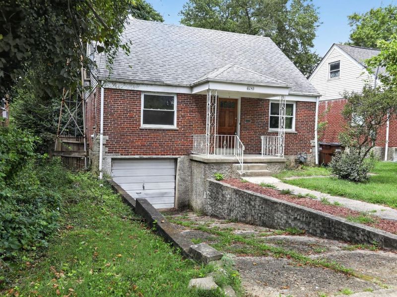 8243 Daly Road, Cincinnati, OH 45231 Photo 7