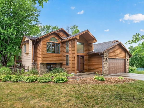 11607 Hillside Circle N, Champlin, MN 55316