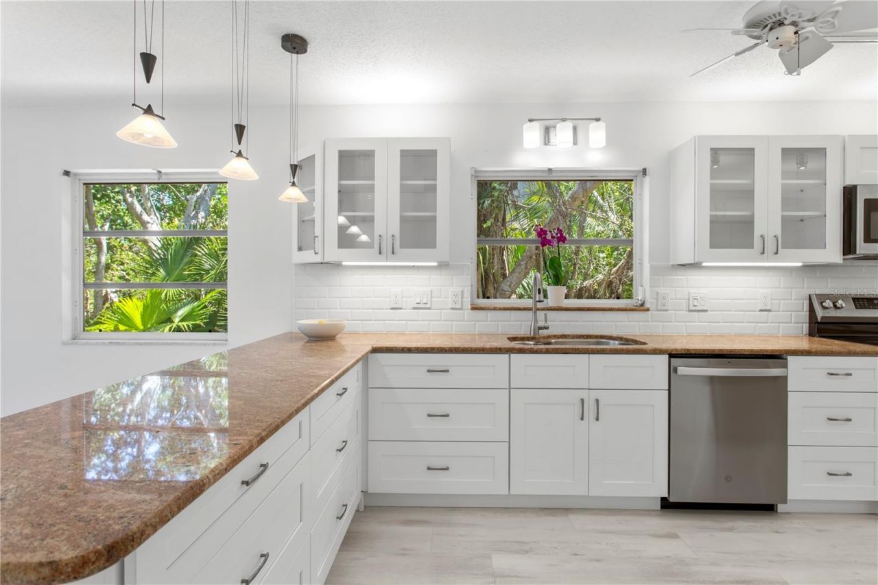 6700 Gulf Of Mexico Drive , Unit 117, Longboat Key, FL 34228 Photo