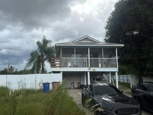4017 SW 3rd Street , Other Florida, FL 33976