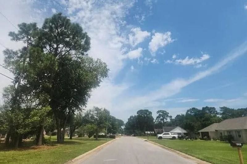 4240 Cherry Laurel Drive , Other Florida, FL 32504 Photo