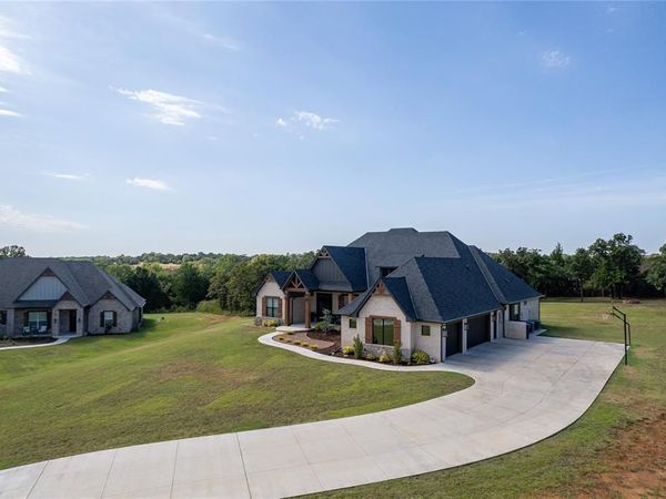 11809 Setenta Grove Circle, Oklahoma City, OK 73150